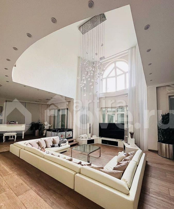 Квартира, 480 м2, 1/3 эт. Москва - изображение 2