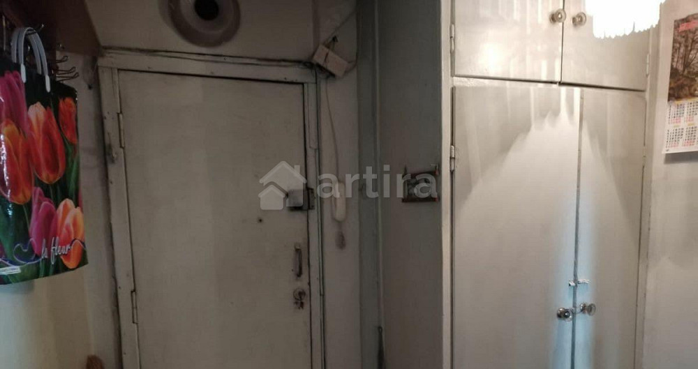 Комната, 9 м2, 3/5 эт. Кемерово - изображение 2