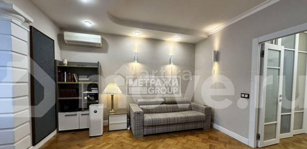 2-комн. квартира, 64.9 м2, 2/8 эт. Москва - изображение 2