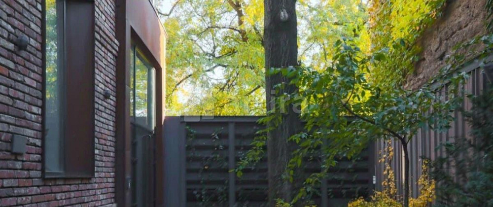 Дом, 300 м2, 2 сотки, 3 эт. Ростов-на-Дону - изображение 1