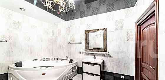 5-комн. квартира, 188.6 м2, 1/5 эт. Москва