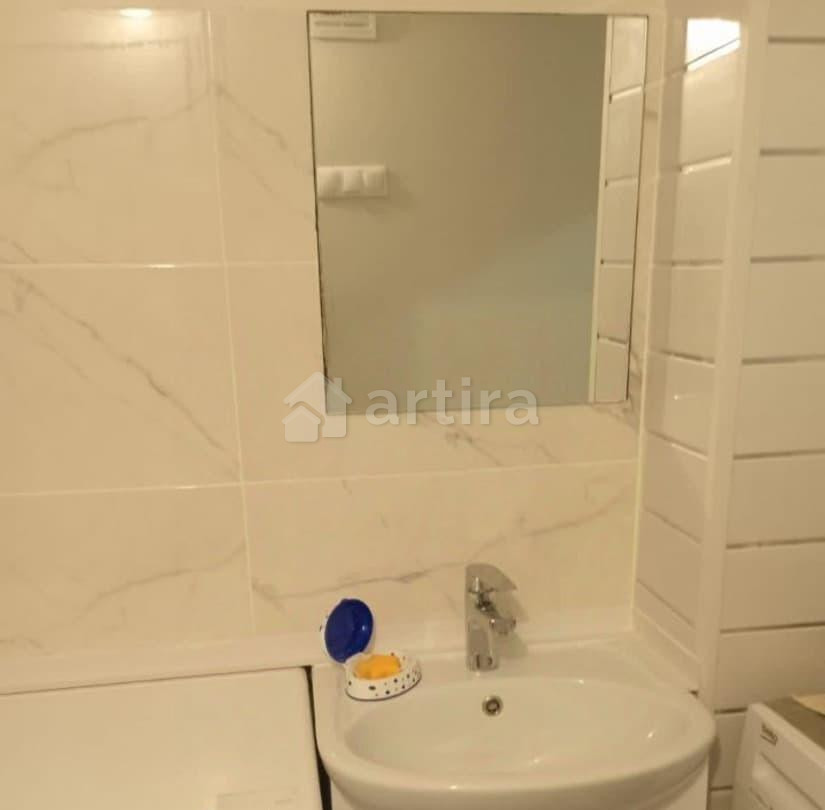 Комната, 90 м2, 5/15 эт. Санкт-Петербург - изображение 4