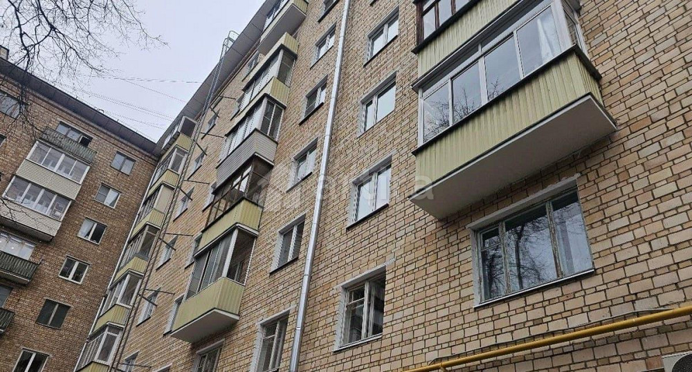 Комната, 19.6 м2, 2/8 эт. Москва - изображение 1