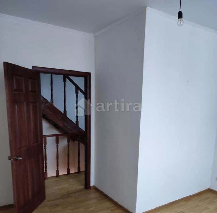 Таунхаус, 125 м2, 2 сотки, 3 эт. Брянск - изображение 2