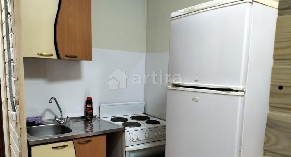 Комната, 7 м2, 5/27 эт. Екатеринбург - изображение 1