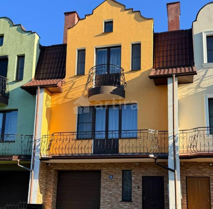 Дом, 258 м2, 1.8 сотки, 4 эт. Калининград - изображение 1