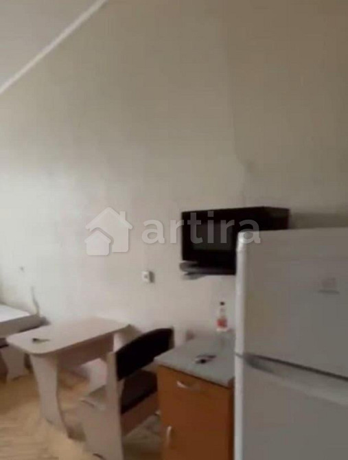 Комната, 41 м2, 4/5 эт. Санкт-Петербург - изображение 2