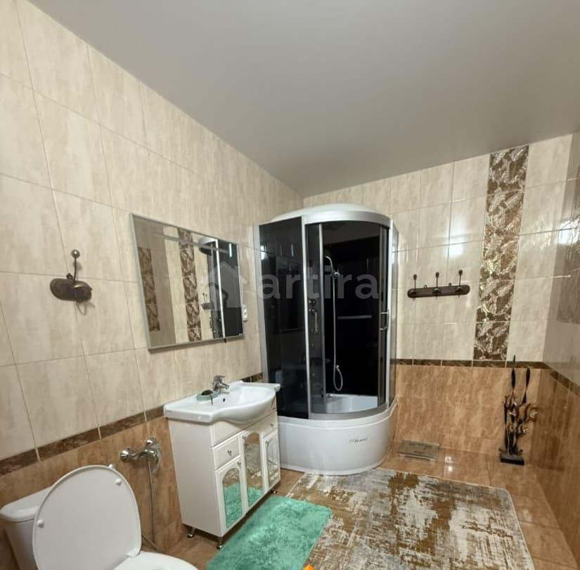 Дом, 200 м2, 10 соток, 3 эт. Красноярск - изображение 4