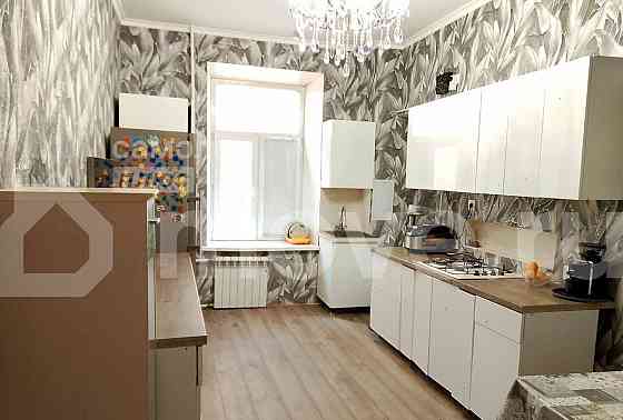 5-комн. квартира, 98.4 м2, 3/4 эт. Москва