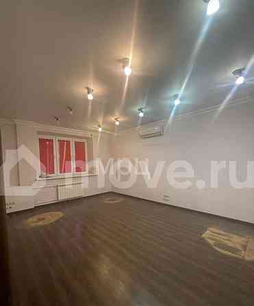 2-комн. квартира, 65.8 м2, 1/5 эт. Москва