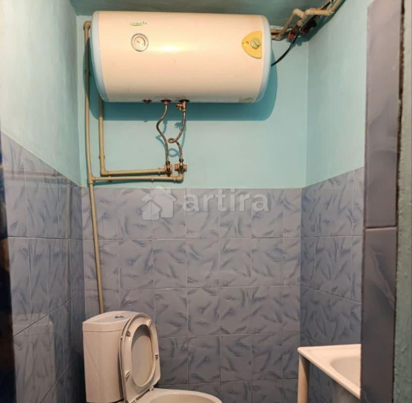 Комната, 50 м2, 1/5 эт. Саратов - изображение 2