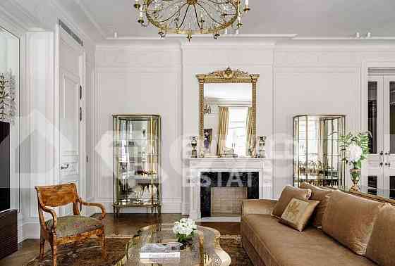 5-комн. квартира, 231.3 м2, 5/5 эт. Москва