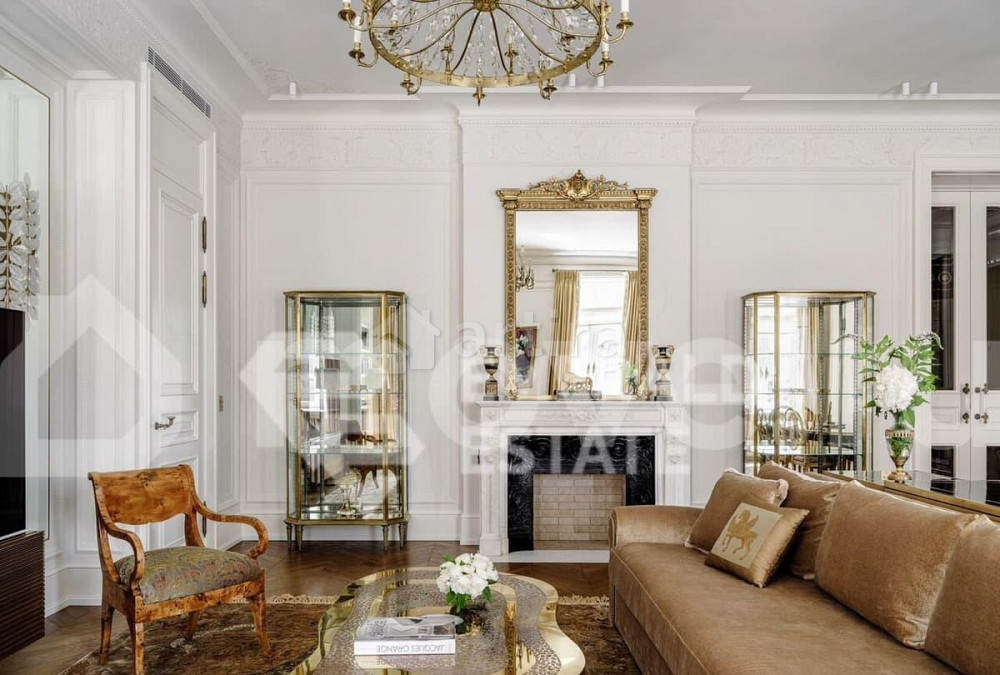 5-комн. квартира, 231.3 м2, 5/5 эт. Москва - изображение 1