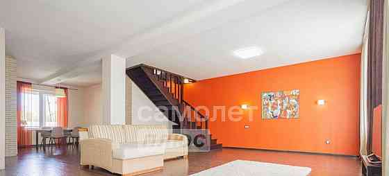 Таунхаус, 196 м2, 8 соток, 2 эт. Большой Исток