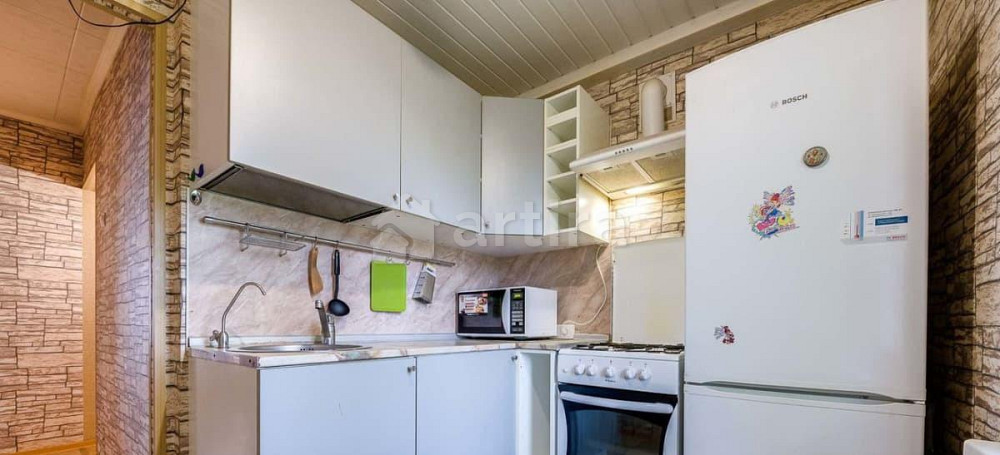 Комната, 10 м2, 5/5 эт. Санкт-Петербург - изображение 2