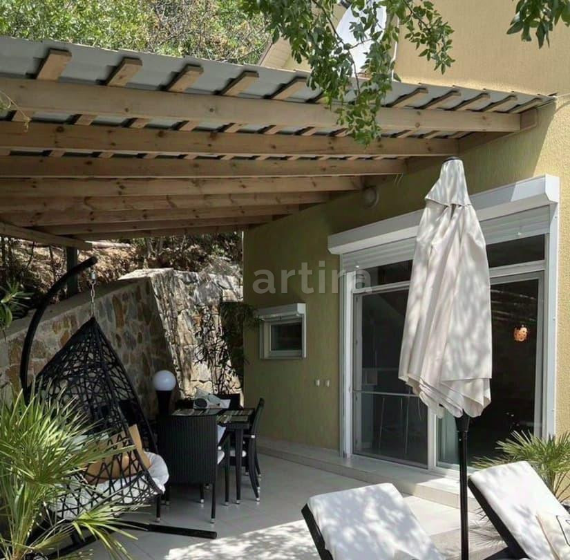 Дом, 80 м2, 2 сотки, 2 эт. Алушта - изображение 2