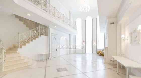 Коттедж, 1350 м2 Мытищи