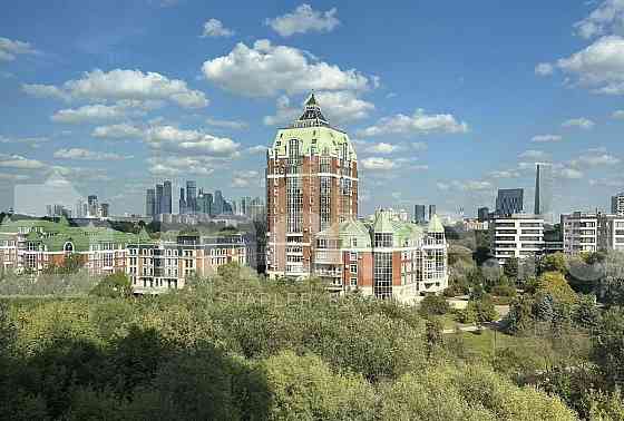 4-комн. квартира, 135 м2, 5/13 эт. Москва