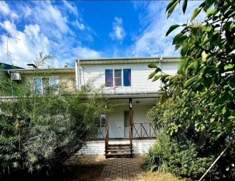 Дом, 150 м2, 3 сотки, 2 эт. Батайск - изображение 1