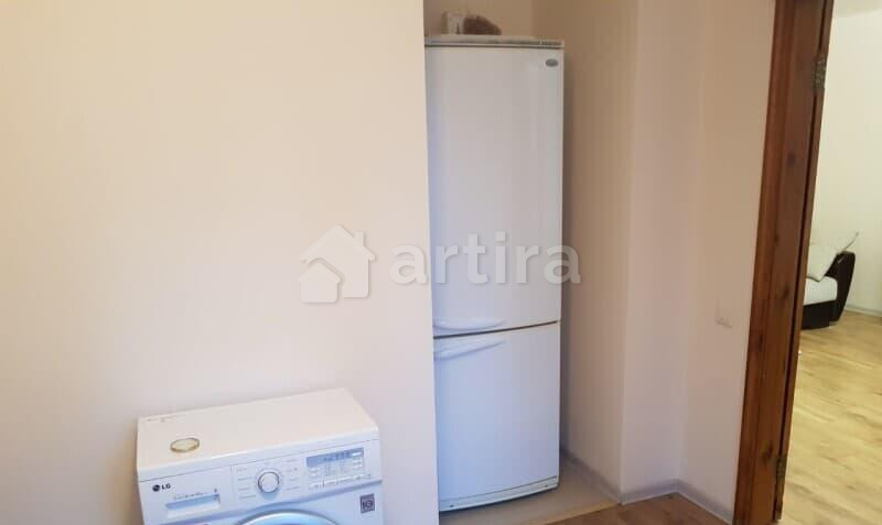 3-комн. квартира, 65 м2, 2/8 эт. Москва - изображение 2