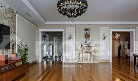 5-комн. квартира, 186.3 м2, 34/38 эт. Москва