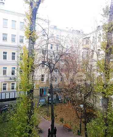 Квартира, 180 м2, 4/4 эт. Москва