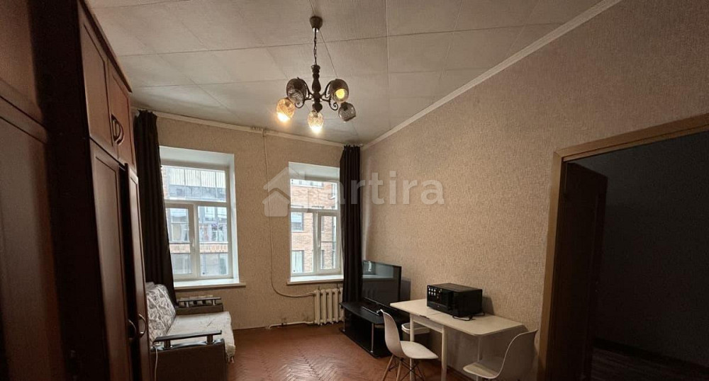 Комната, 42 м2, 3/3 эт. Санкт-Петербург - изображение 2