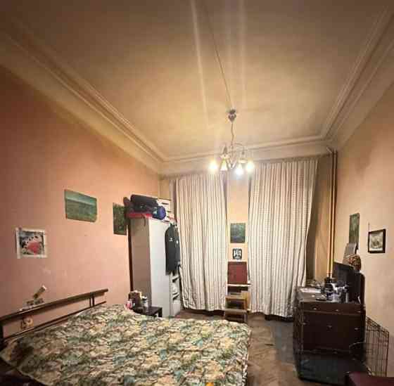 Комната, 95.5 м2, 2/6 эт. Москва