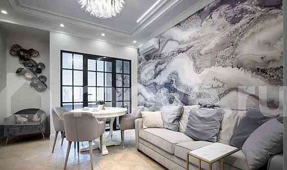 4-комн. квартира, 97.2 м2, 2/5 эт. Москва