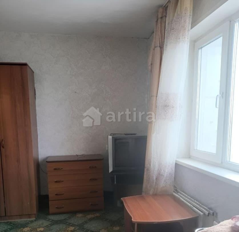 Комната, 19 м2, 8/9 эт. Красноярск - изображение 1