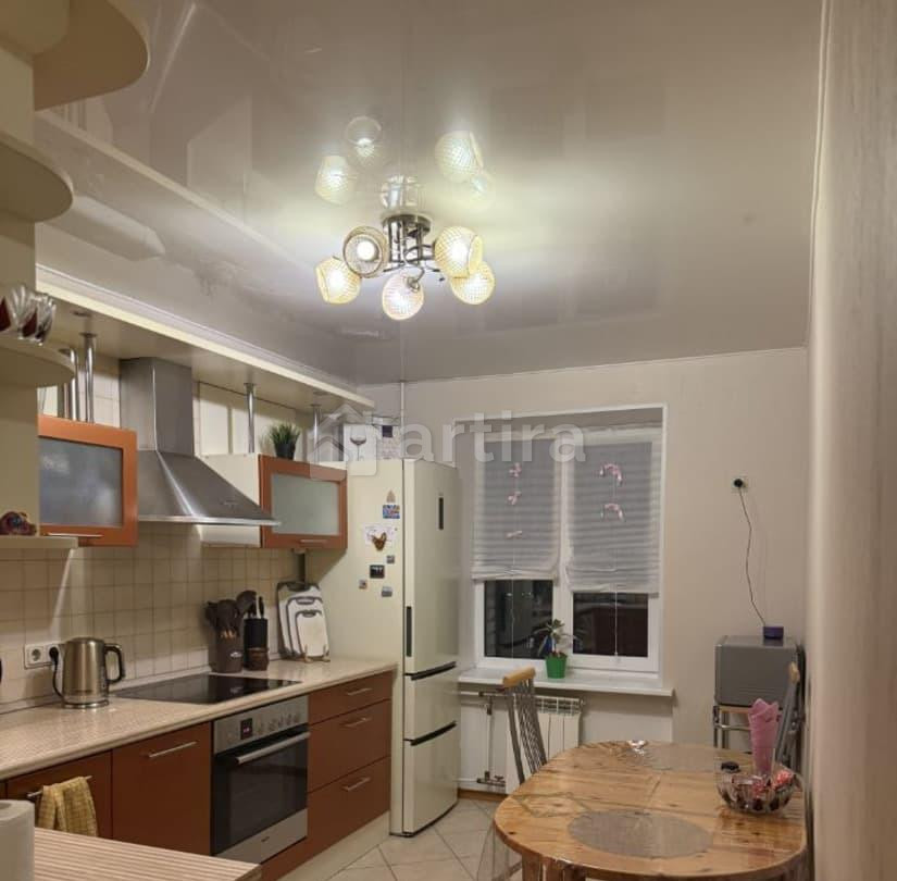 Комната, 50 м2, 7/13 эт. Санкт-Петербург - изображение 3