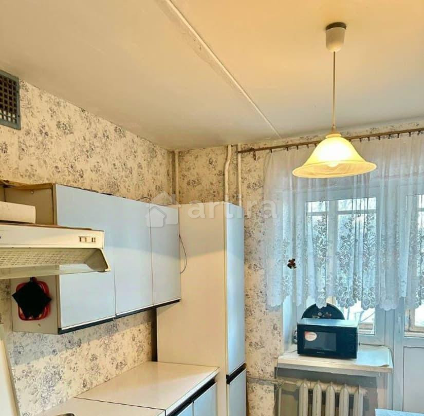 Комната, 85 м2, 3/10 эт. Санкт-Петербург - изображение 2