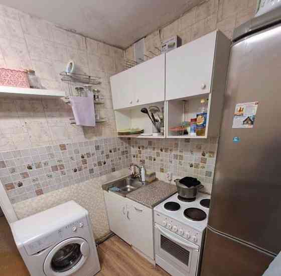 Комната, 14 м2, 1/9 эт. Москва