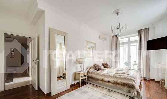 4-комн. квартира, 155.4 м2, 6/12 эт. Москва