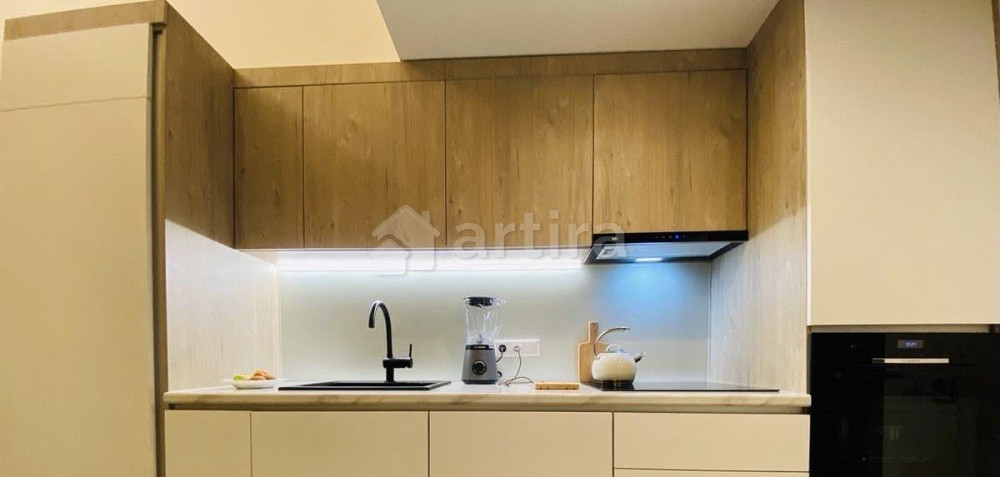 Дом, 100 м2, 1 сотка, 2 эт. Алушта - изображение 4