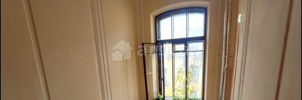 Комната, 105.8 м2, 5/6 эт. Санкт-Петербург - изображение 1