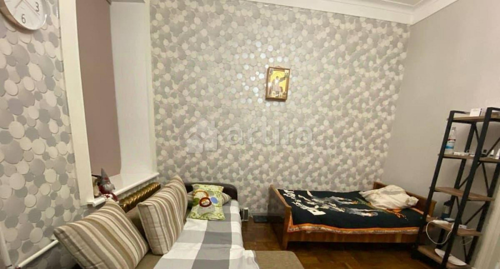 Комната, 50 м2, 2/8 эт. Санкт-Петербург - изображение 1