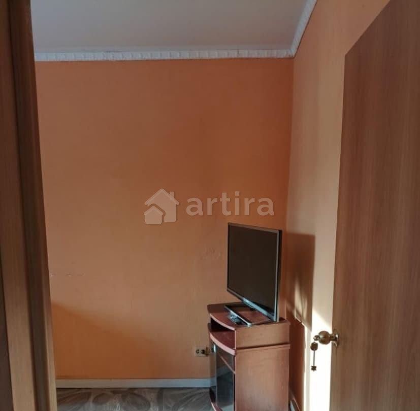 Комната, 11 м2, 3/3 эт. Новосибирск - изображение 2