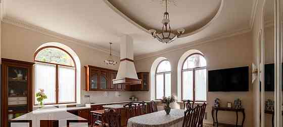 Коттедж, 900 м2, 30 соток, 4 эт. Королев