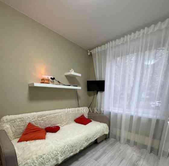 Комната, 13.3 м2, 1/9 эт. Москва