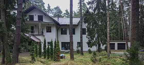 Дом, 724.5 м2, 2 га, 3 эт. Солнечногорск