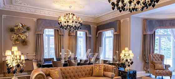 Дом, 548 м2, 23 сотки, 3 эт. Санкт-Петербург