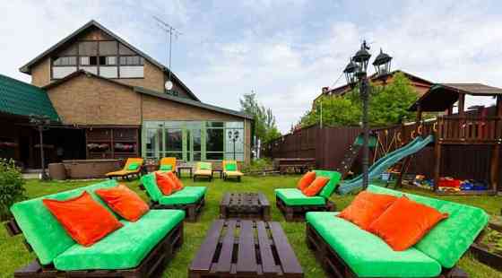 Коттедж, 1300 м2 Лобня