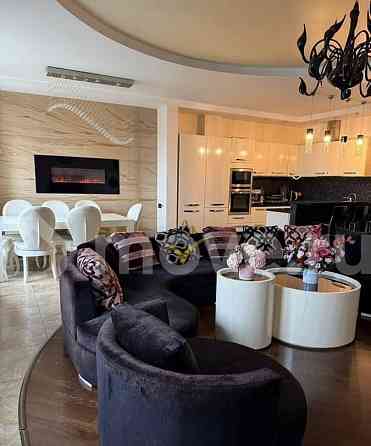 4-комн. квартира, 144.7 м2, 8/13 эт. Москва