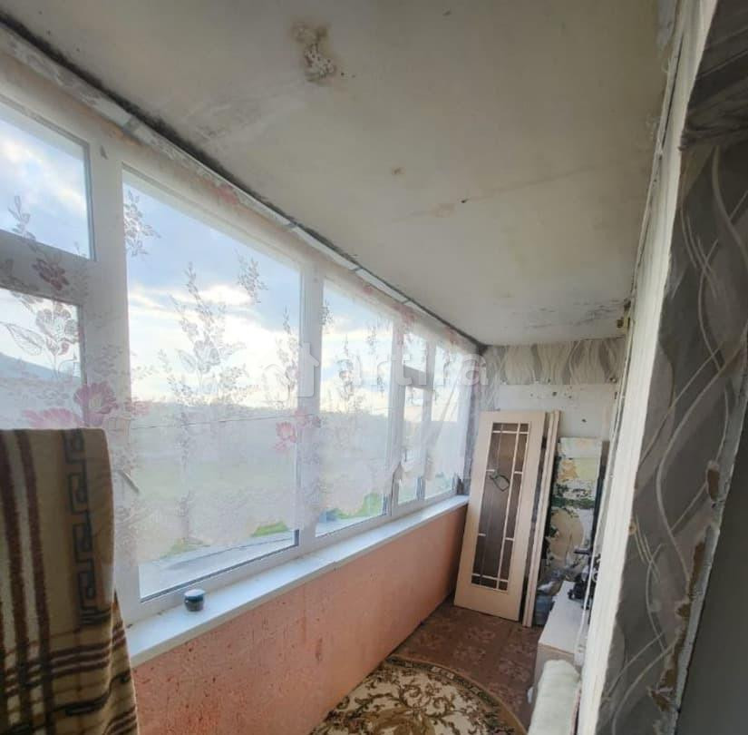 Комната, 24 м2, 5/5 эт. Тобольск - изображение 2