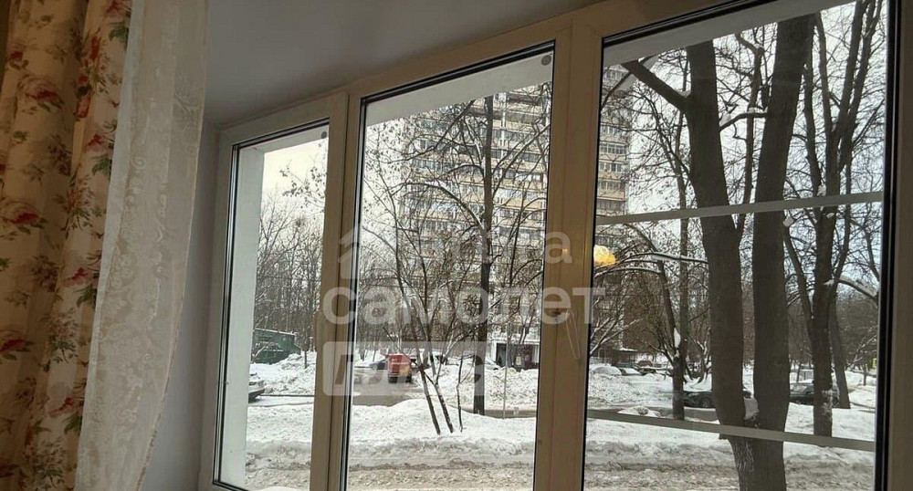 Комната, 14 м2, 1/4 эт. Москва - изображение 2