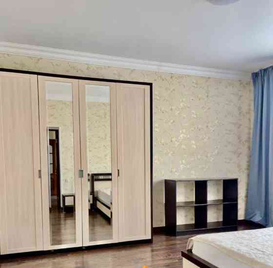 Дом, 200 м2, 3.5 сотки, 2 эт. Симферополь