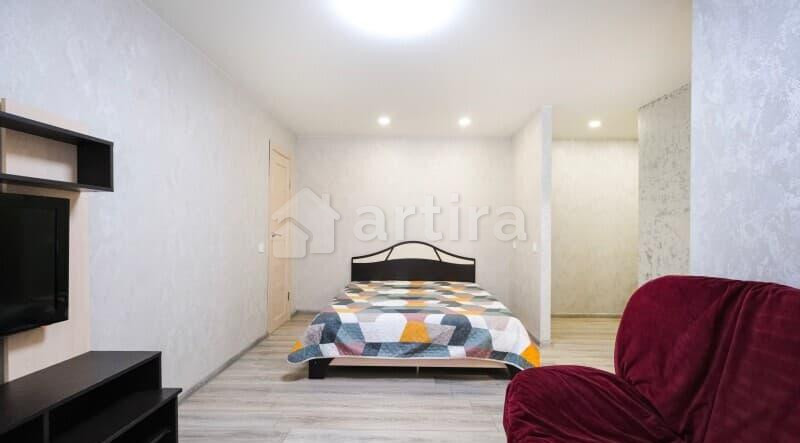 2-комн. квартира, 32 м2, 1/5 эт. Новосибирск - изображение 1