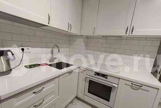 1-комн. квартира, 38 м2, 3/17 эт. Москва