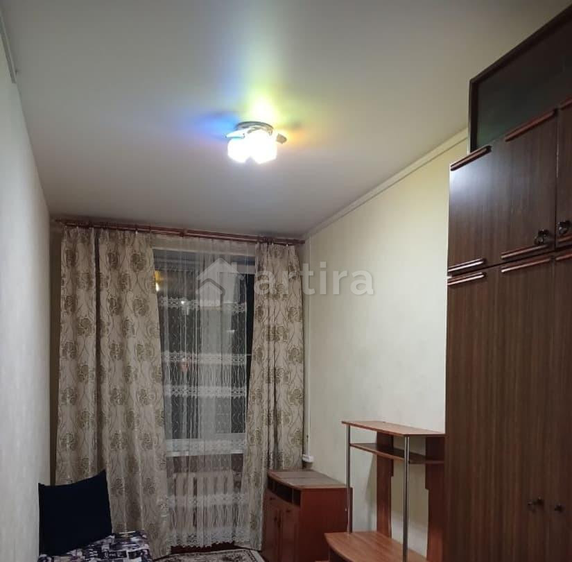 Комната, 328 м2, 3/5 эт. Санкт-Петербург - изображение 1